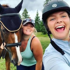 Meet your Posher, Karlee